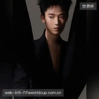 杨铮